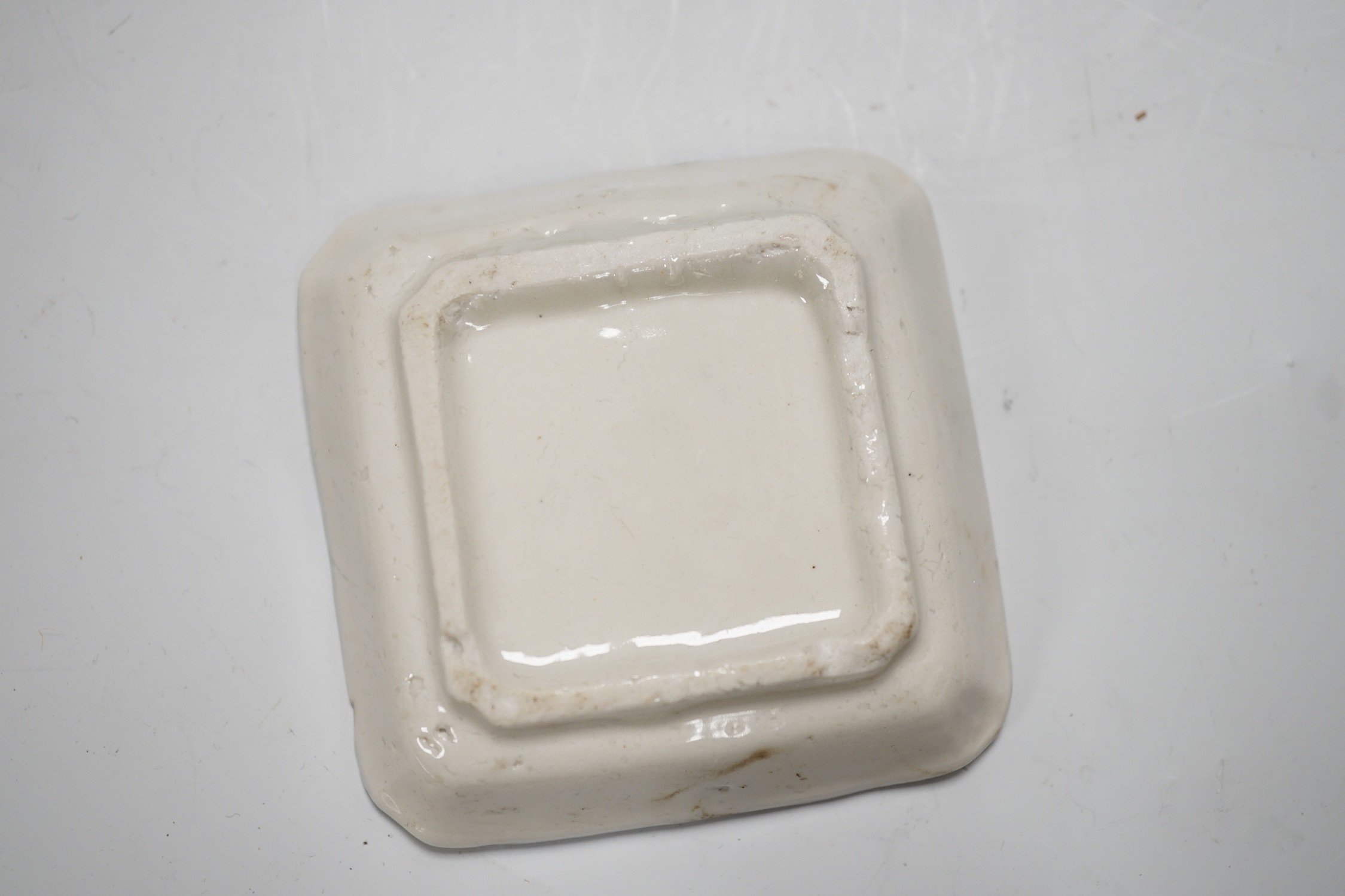 A group of 19th century and later Chinese blue and white porcelain, tallest 31cm